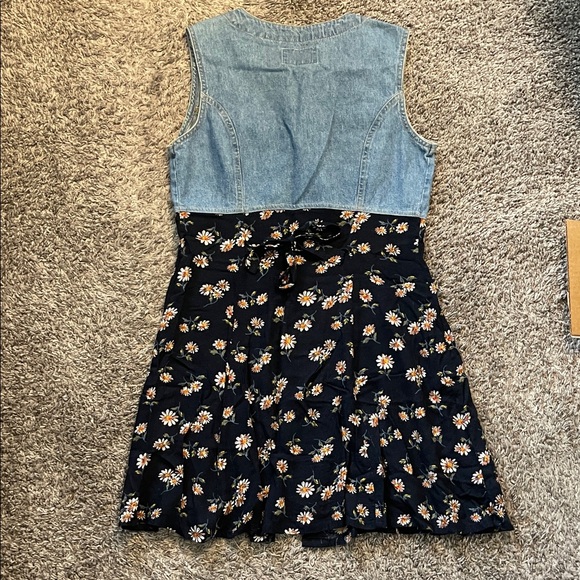 Floral Denim Mini Dress - Picture 4 of 10